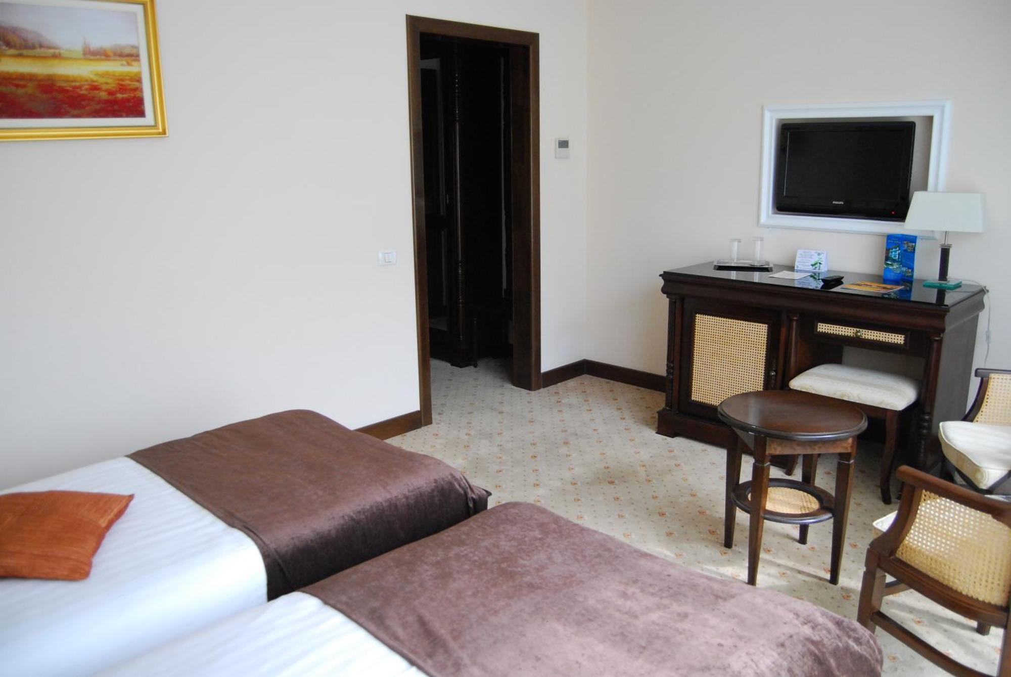 Hotel Zodiac كونستانتا المظهر الخارجي الصورة